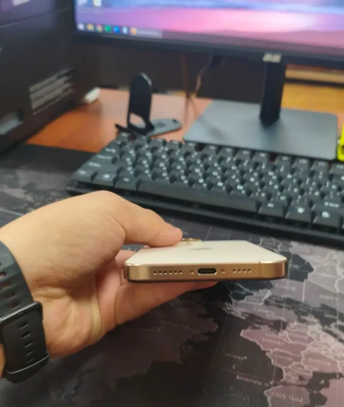 iphone 16 pro max desert 256GB 90% 7 iphone 16 pro max desert 256GB 90% 7