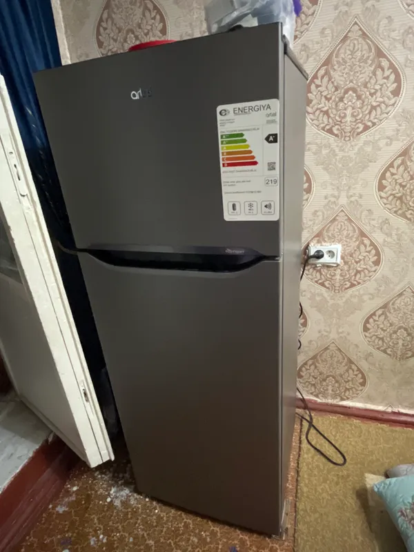 Artel muzlatgichi sotiladi, holati yaxshi