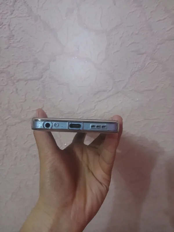 Infinix hot 30 i — фото 1
