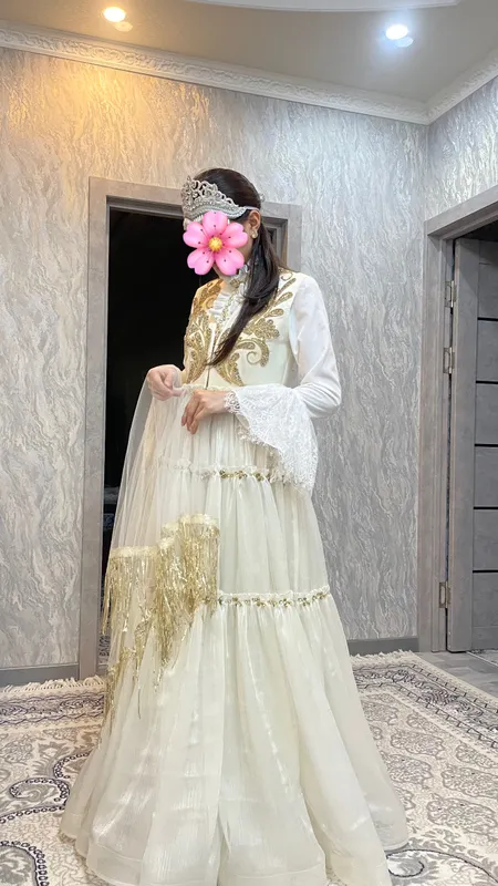 Ansanbil kelin look