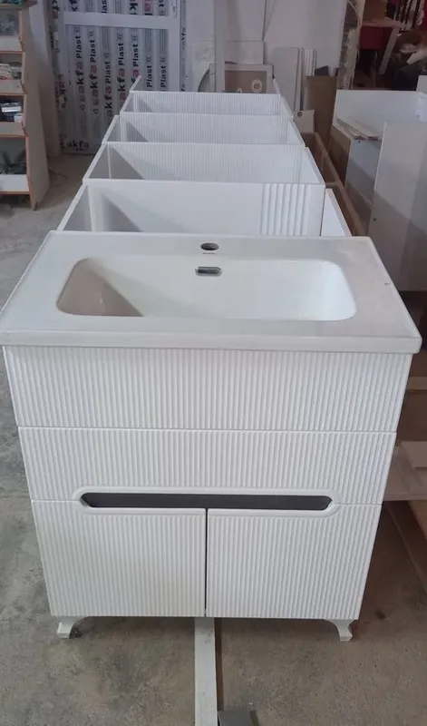 Buyurtmaga mebel yasab beramiz
