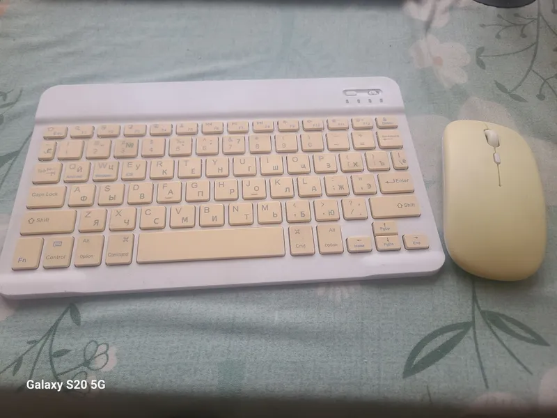 Bluetooth Klaviatura va sichqoncha
