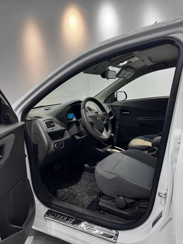 Chevrolet Cobalt — фото 4