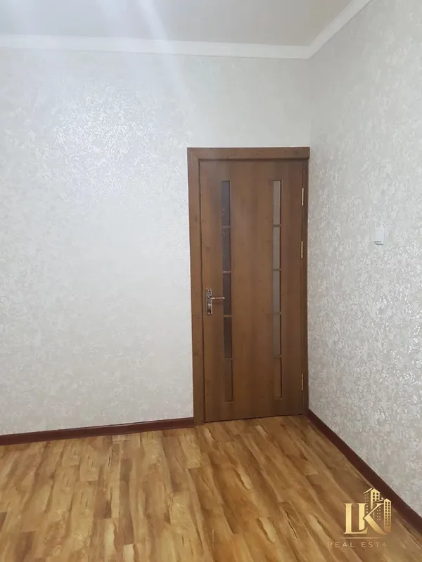 Продаётся 4-комнатная квартира с улучшенной планировкой и ремонтом в Яшнабадском районе — фото 3