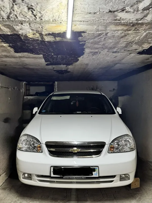 Chevrolet Lasetti 1 pozitsia