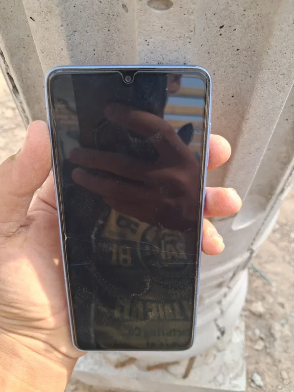 Samsung A33 5G 8/128 yili 2024 hech qaysi almashma 5