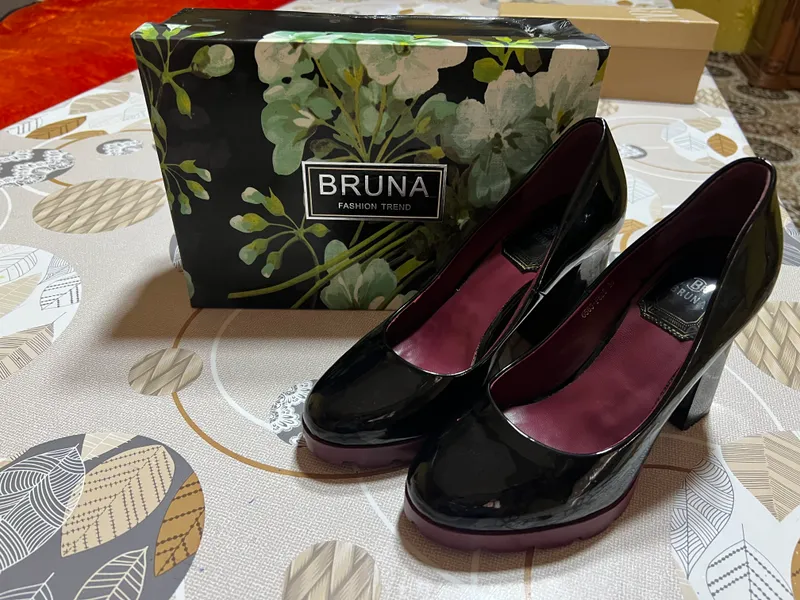 Tufli BRUNA