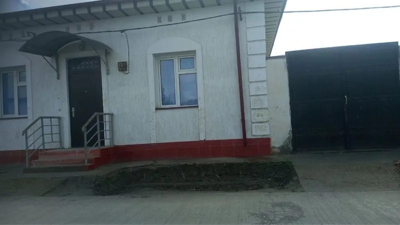 2 sotixlik katej sotiladi