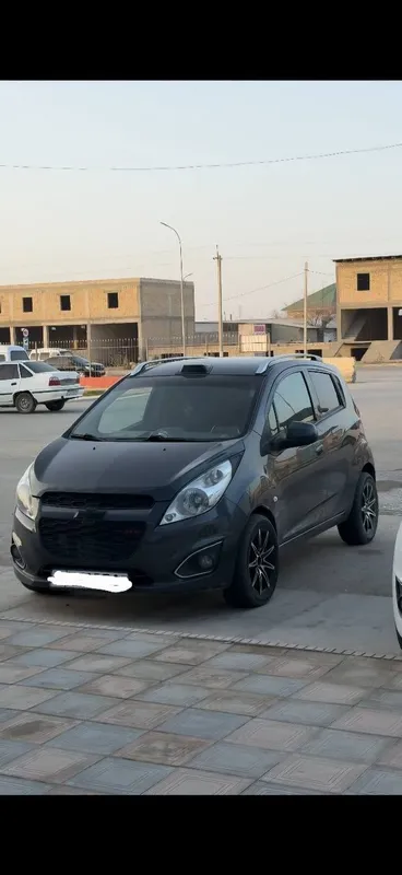 Chevrolet spark sotiladi — фото 1