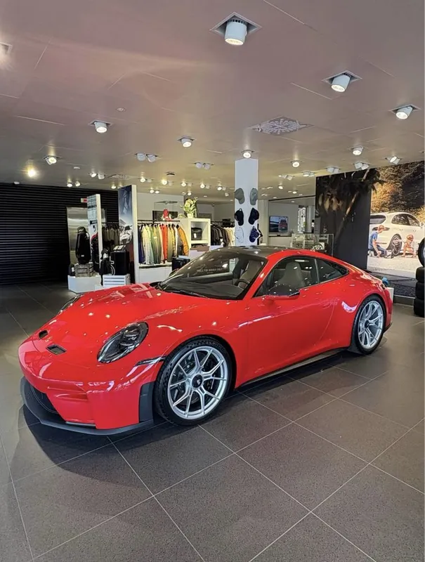 Porsche 911 GT3 Touring 2 Porsche 911 GT3 Touring 2
