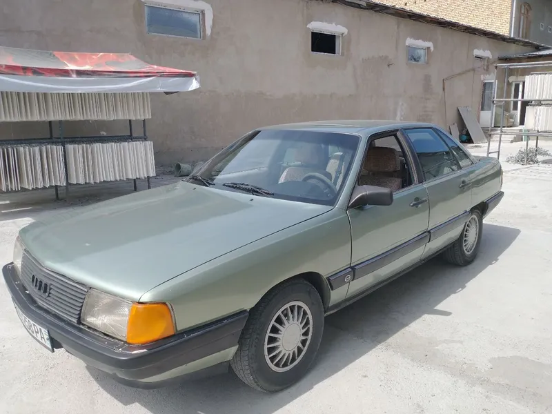 Продам Ауди 100 С3 не спеша — фото 4
