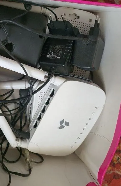 Wifi router 2,4ghz — фото 1