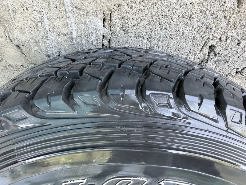 Колесо r16 265/75 3 Колесо r16 265/75 3