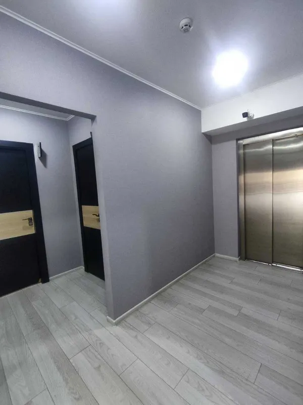 Продается офисное помещение в бизнес центре. 350м2 с ремонтом — фото 6