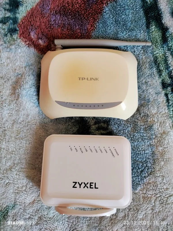 Продам Роутеры б/у ZYXEL почти новый. Цена за оба роутера указана 1 Продам Роутеры б/у ZYXEL почти новый. Цена за оба роутера указана 1