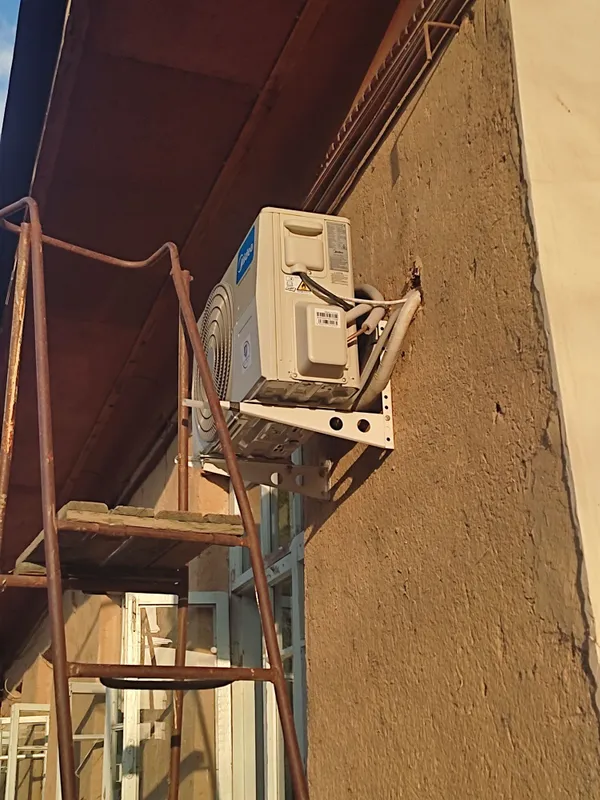 Konditsioner ustanovka, remont Andijon 3 Konditsioner ustanovka, remont Andijon 3