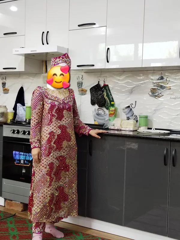 Украшенные платья 3 Украшенные платья 3