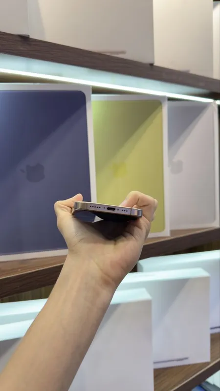 iphone 16 pro naxtka 5