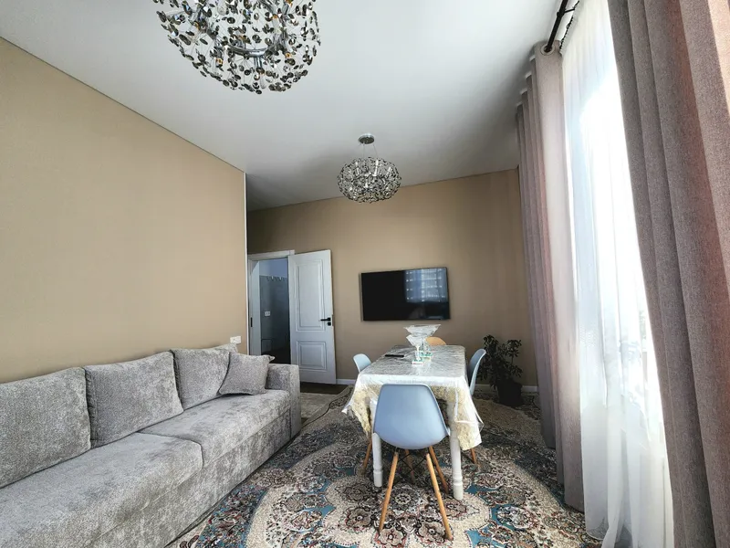 СРОЧНО! Botanika Saroyi 2 комн 40м2 С РЕМОНТОМ! — фото 4