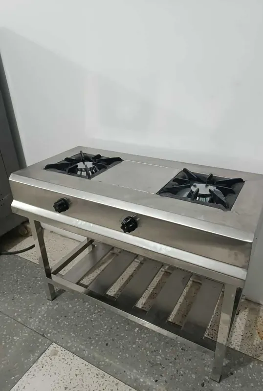 2 ta kozli yangi gaz plitaa