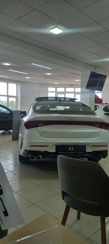 kia k5 sotiladi