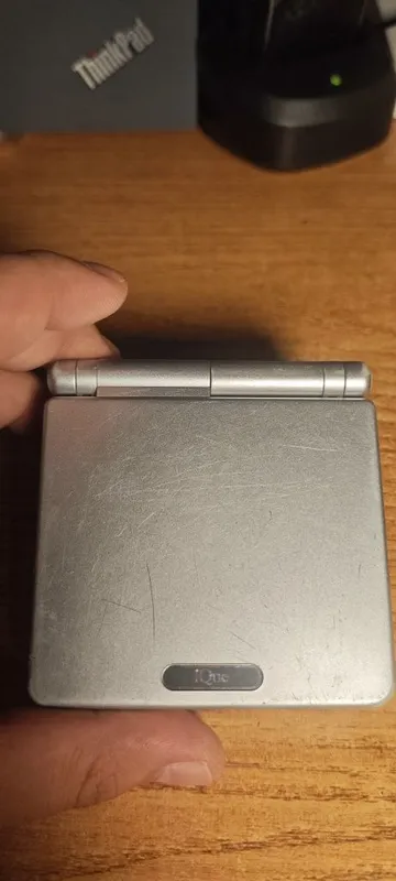 Nintendo Gameboy sp с картриджем — фото 1