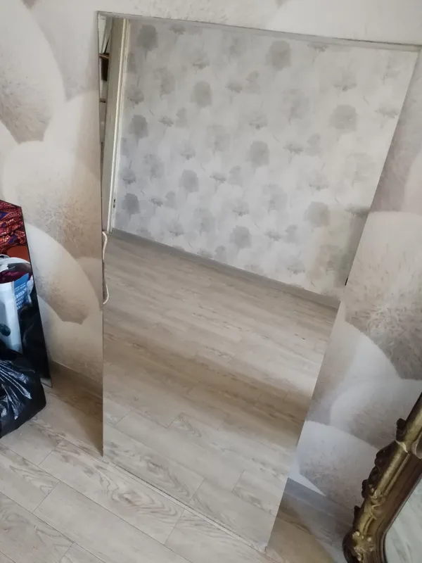 oyna, зеркало