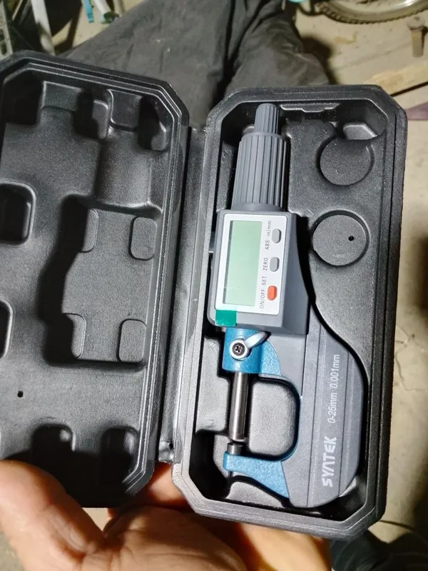 Elektroniy shtangel 2.5 smgacha oʻlchaydi yangi sotiladi 2 Elektroniy shtangel 2.5 smgacha oʻlchaydi yangi sotiladi 2