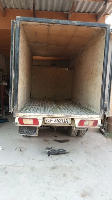 Bo'rt sotiladi narxi kelishiladi 4 Bo'rt sotiladi narxi kelishiladi 4