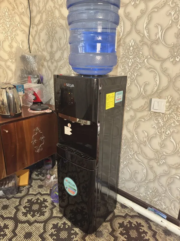 Продается кулер для воды