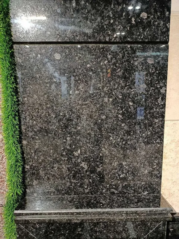 Angola Black Granit 1