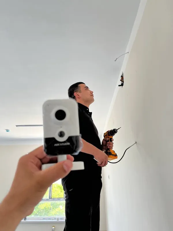 Camera ornatish xizmati arzon narxlarda Camera ornatish xizmati arzon narxlarda