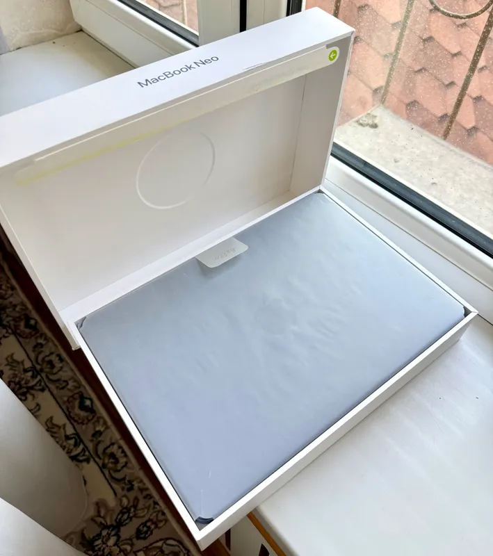MacBook Neo Indigo 6Цикл 2 MacBook Neo Indigo 6Цикл 2