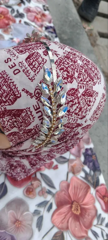 Kimga kerak boʻlsa aloqaga chiqila 7 Kimga kerak boʻlsa aloqaga chiqila 7