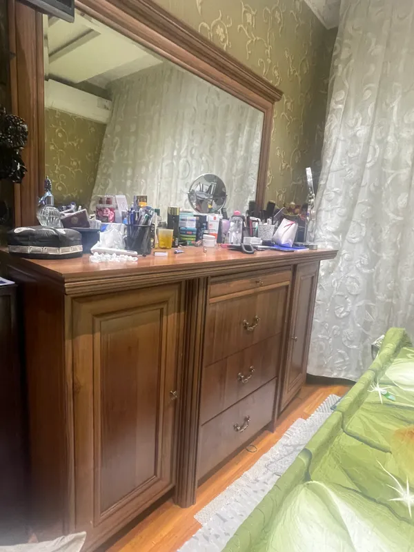 Mebel sotiladi holati yaxshi holatda 4 Mebel sotiladi holati yaxshi holatda 4