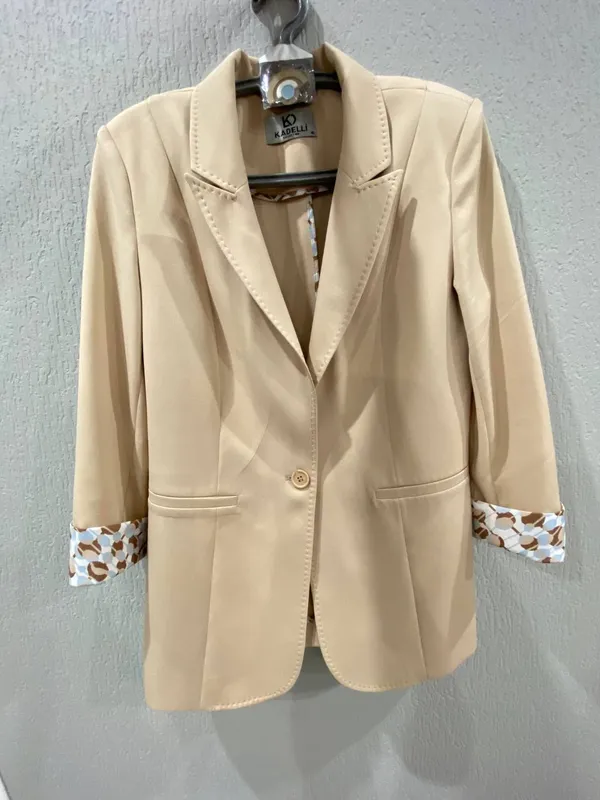 Пиджак / KD Kadelli Collection / Размер М-L
