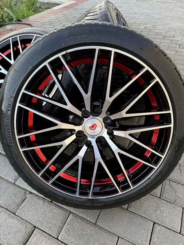 R17 Universal Vossen Diska 7