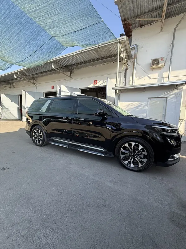 Kia carnival 2023 — фото 1