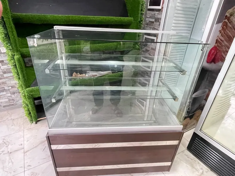 vitrina prlafka 4 vitrina prlafka 4