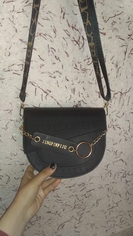 sumka. Xitoy fabrichniy. narxi: 80000