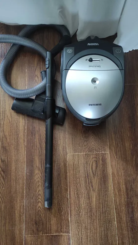 Samsung 1600 changyutgich (ishlatilgan) 1 Samsung 1600 changyutgich (ishlatilgan) 1