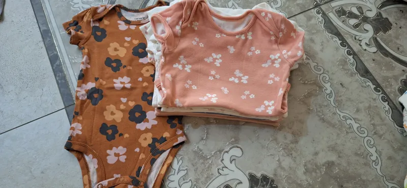 Yangi tug‘ilgandan 24 oygacha qizlar uchun kiyimlar 1 Yangi tug‘ilgandan 24 oygacha qizlar uchun kiyimlar 1