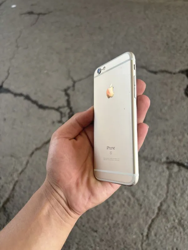 Iphone 6s sotiladi 2 Iphone 6s sotiladi 2