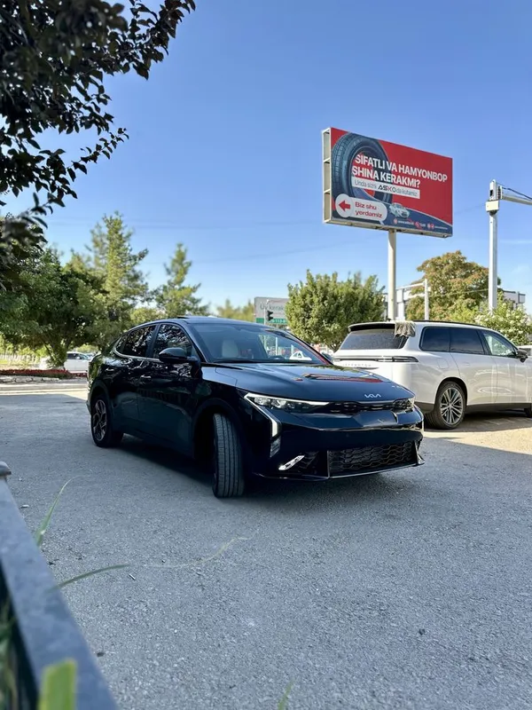Kia K3 Gt-line фулл позиция пачка сотилади! 2