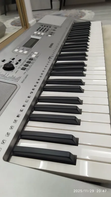 Синтезатор Yamaha YPT-360