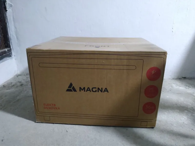 Продается эл.духовка MAGNA MF-3615 1
