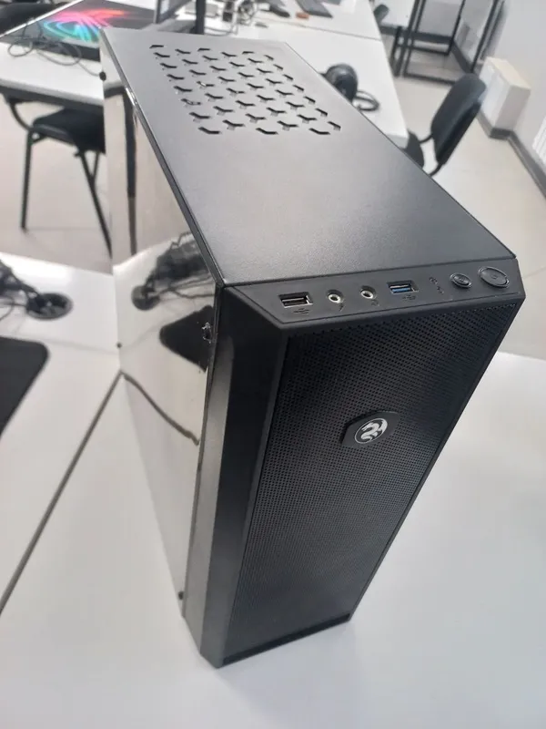 O'yin komputeri/Игровой компютер case i7-10700