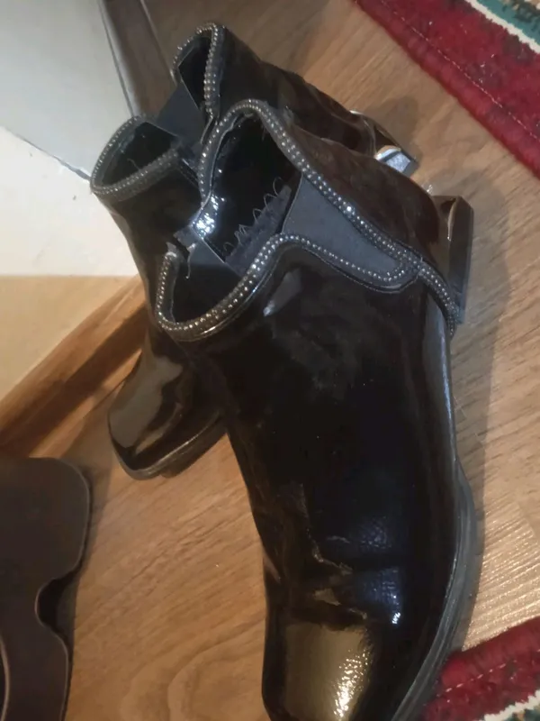 ayollar oyoq kiyimi 2 ayollar oyoq kiyimi 2