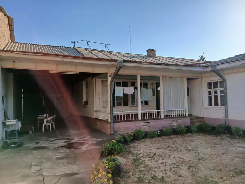 Продаётся частный дом. 8,76 соток. Ховли сотилади. 1 Продаётся частный дом. 8,76 соток. Ховли сотилади. 1
