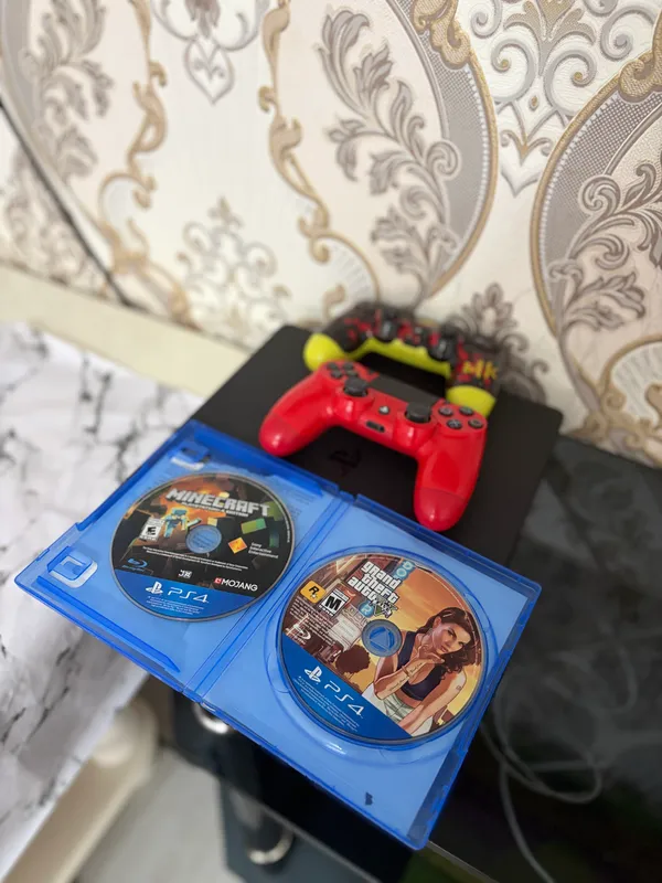 PlayStation 4